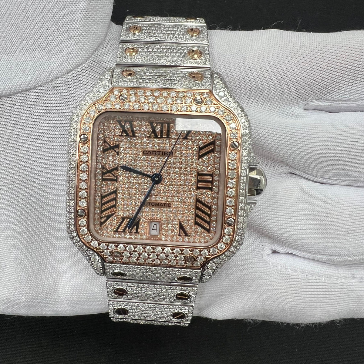 CARTIER SANTOS WSSA0018 — view 2 — Laura Milman New York