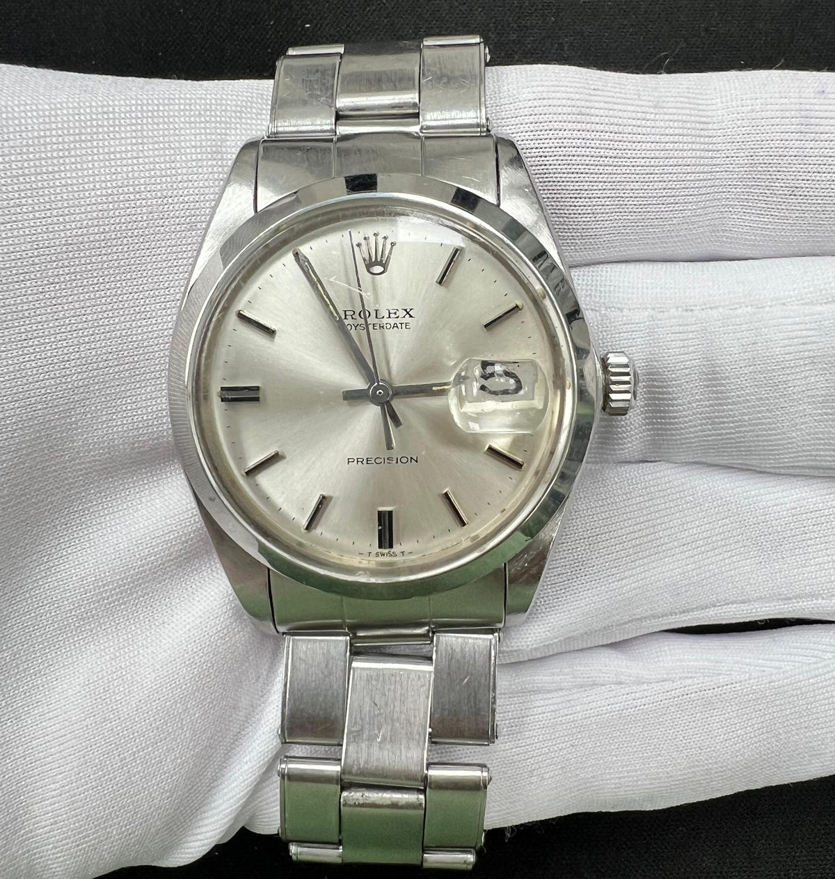 ROLEX OYSTERDATE 6694 — view 2 — Laura Milman New York
