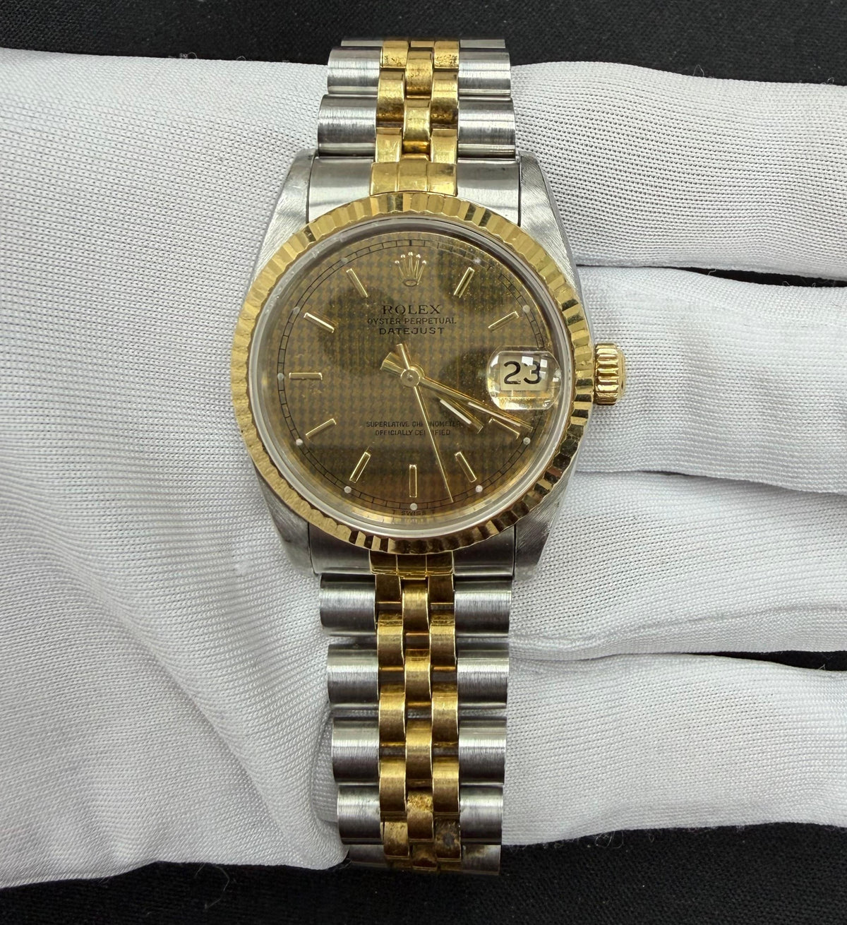 ROLEX DATEJUST 68273 — view 2 — Laura Milman New York