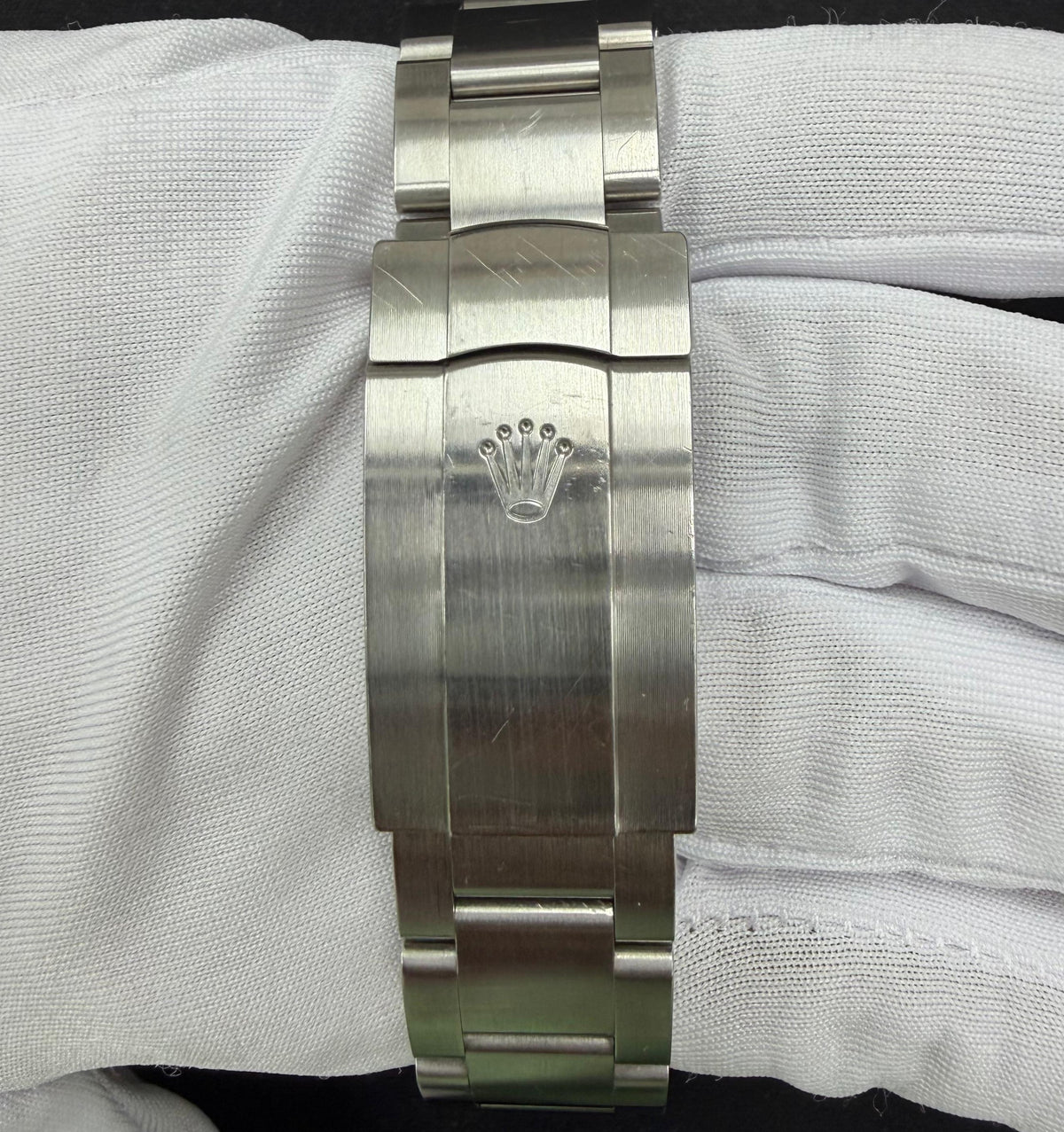 ROLEX OYSTER PERPETUAL 114300 — view 3 — Laura Milman New York