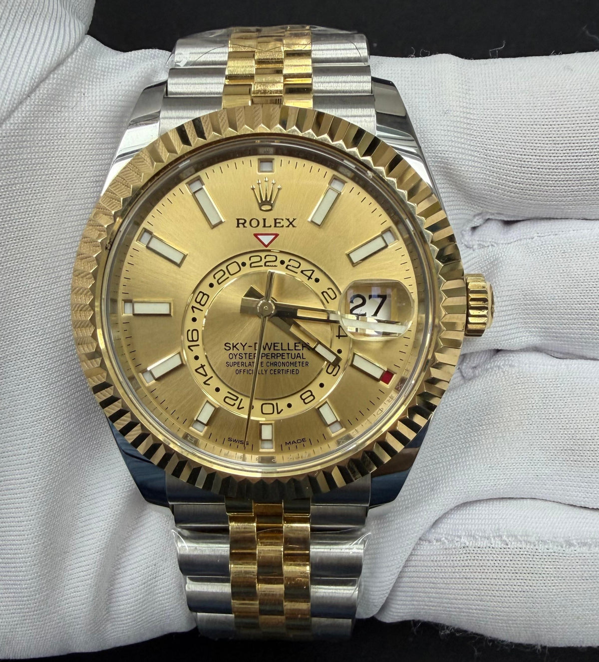 ROLEX SKY DWELLER 326933 — view 2 — Laura Milman New York