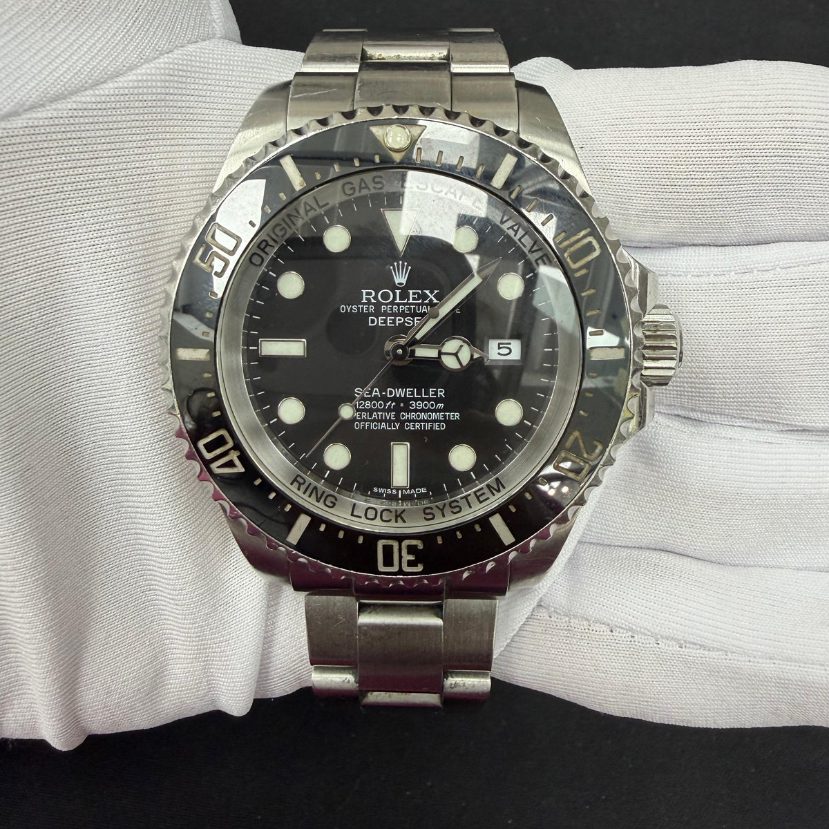 ROLEX SEA DWELLER 116660 — view 2 — Laura Milman New York