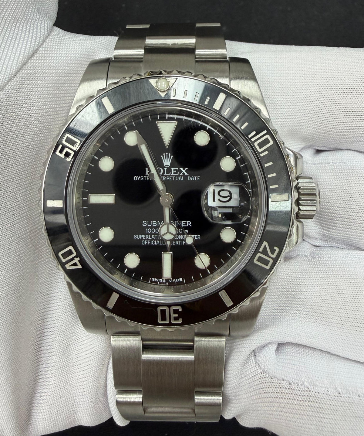 ROLEX SUBMARINER DATE 116610LN — view 2 — Laura Milman New York