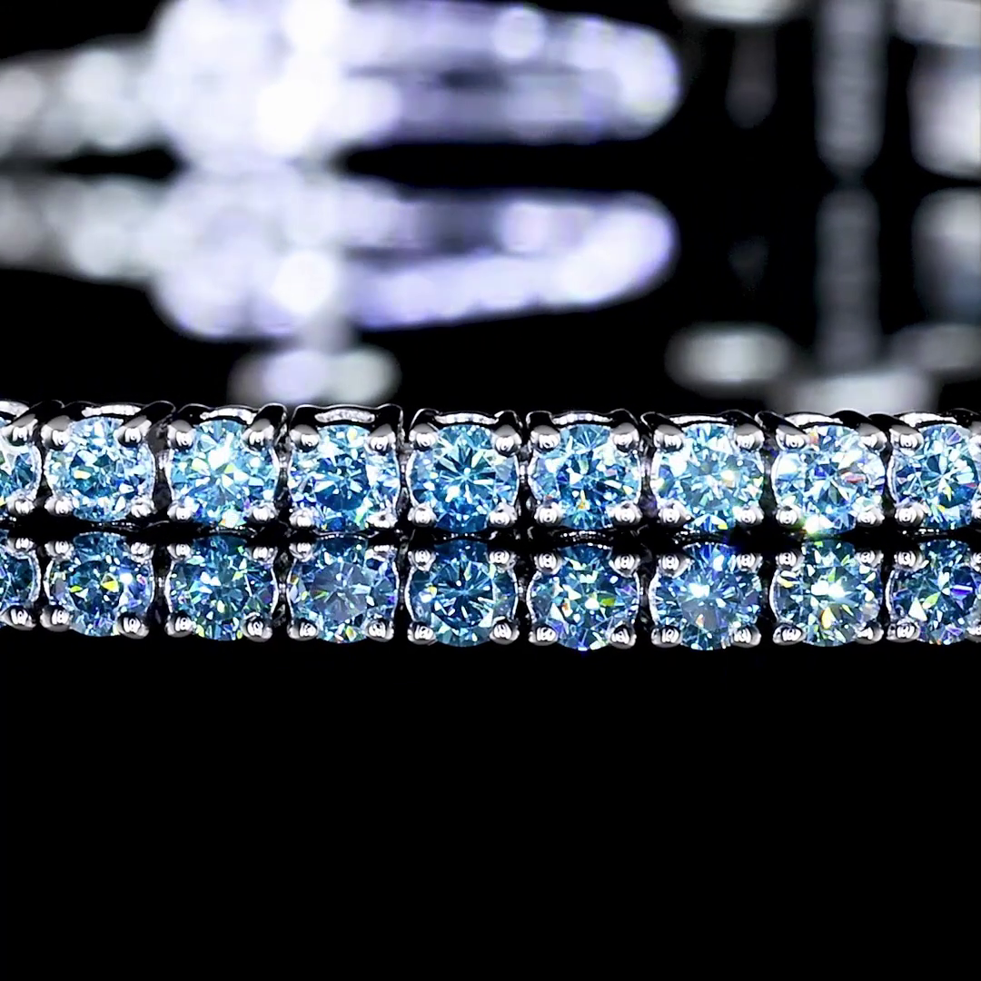 Lab-Grown Round Diamond Tennis Bracelet — Prong — 1.60 ct 14K WHITE GOLD — Laura Milman New York
