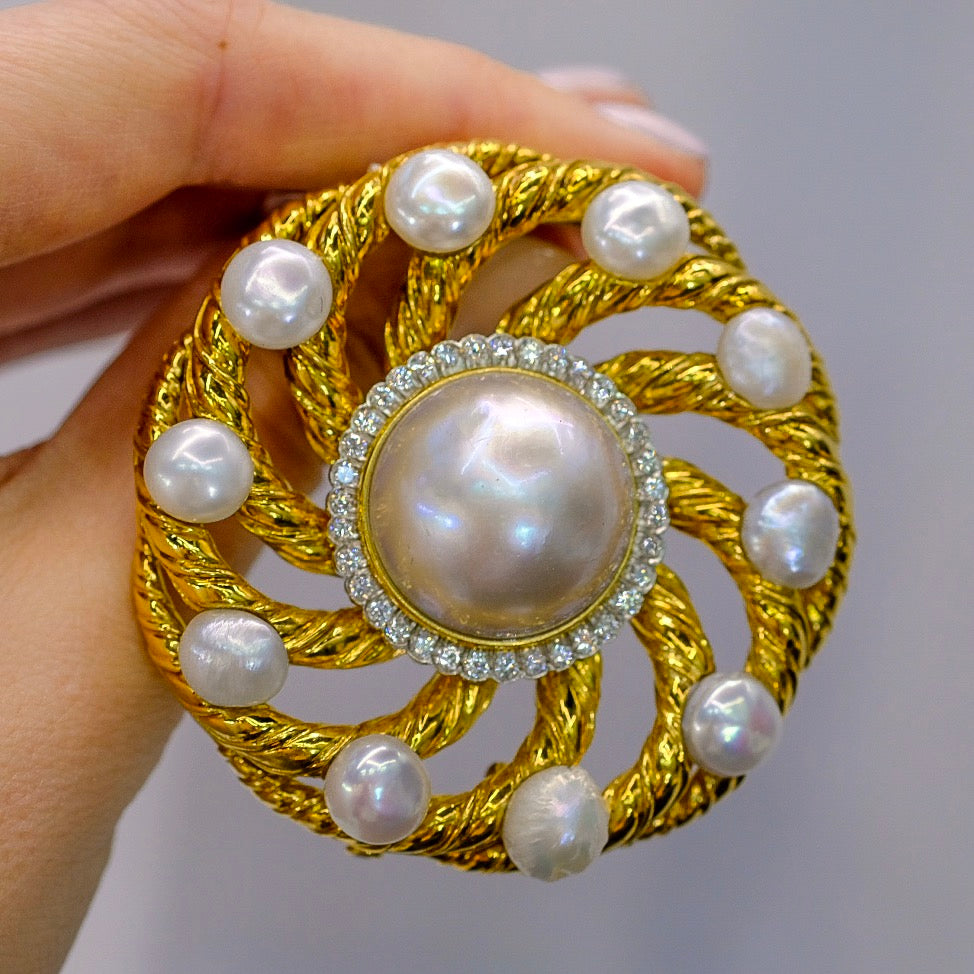 David Webb Platinum & 18K Yellow Gold Diamond And Pearl Circular Openwork Brooch — view 9 — Laura Milman New York