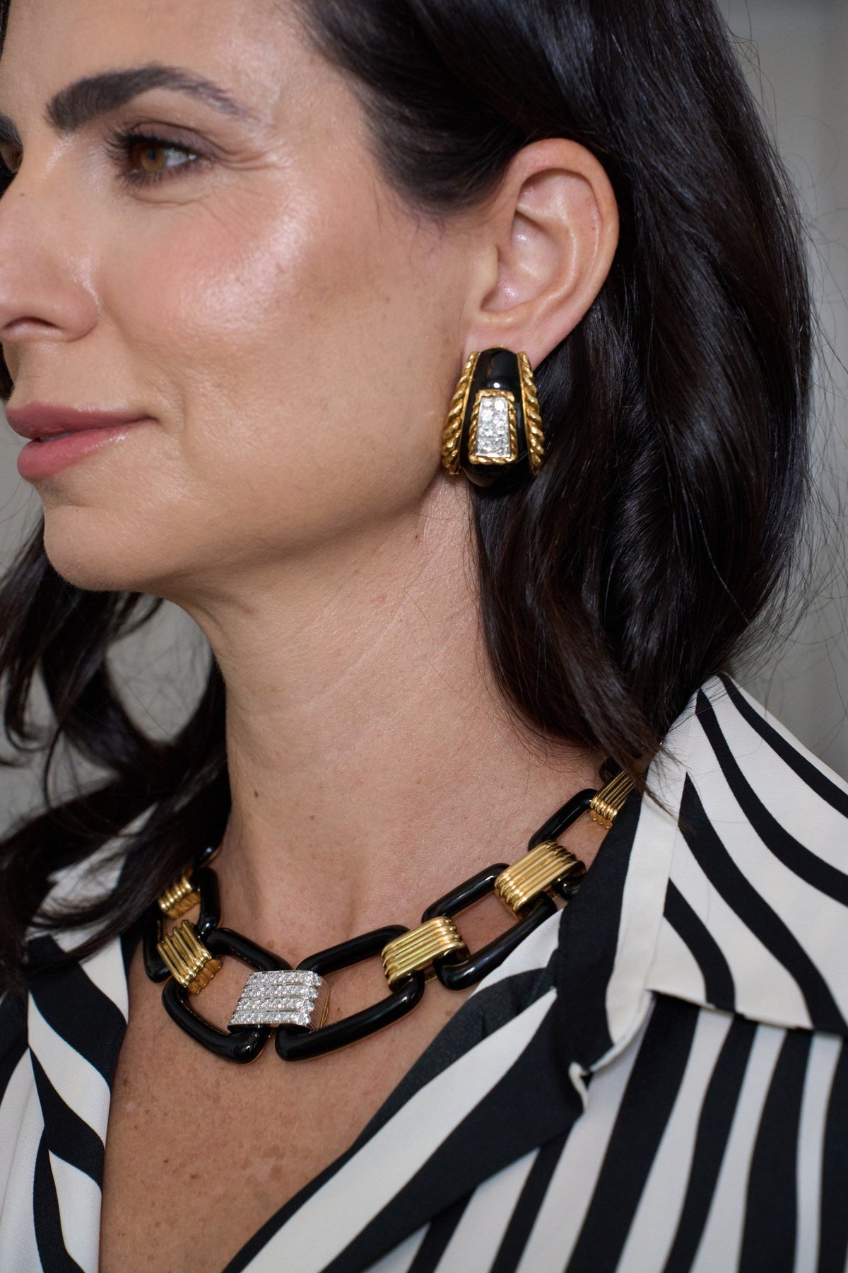 David Webb 18K Yellow Gold Black Enamel Large Link Gold Stations Necklace — view 2 — Laura Milman New York