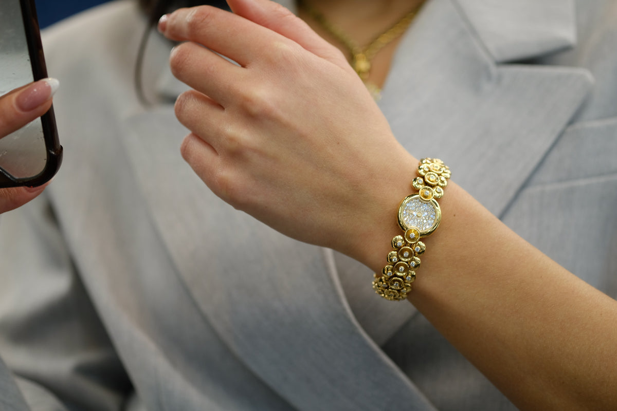 Pre-Owned Van Cleef & Arpels 18K Yellow Gold Bouton D'or Medium Model Diamond Dial Watch — view 6 — Laura Milman New York