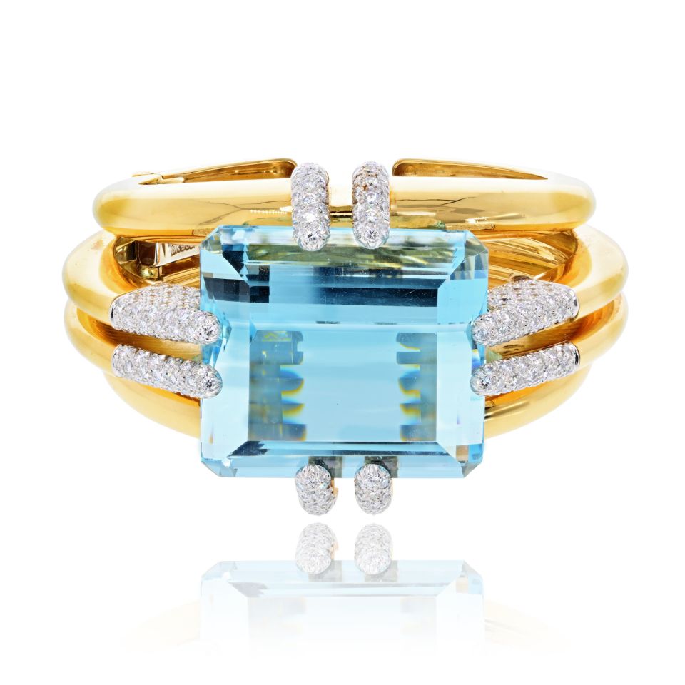 David Webb Notre Dame 18K Yellow Gold Aquamarine And Diamond Bracelet — Laura Milman New York