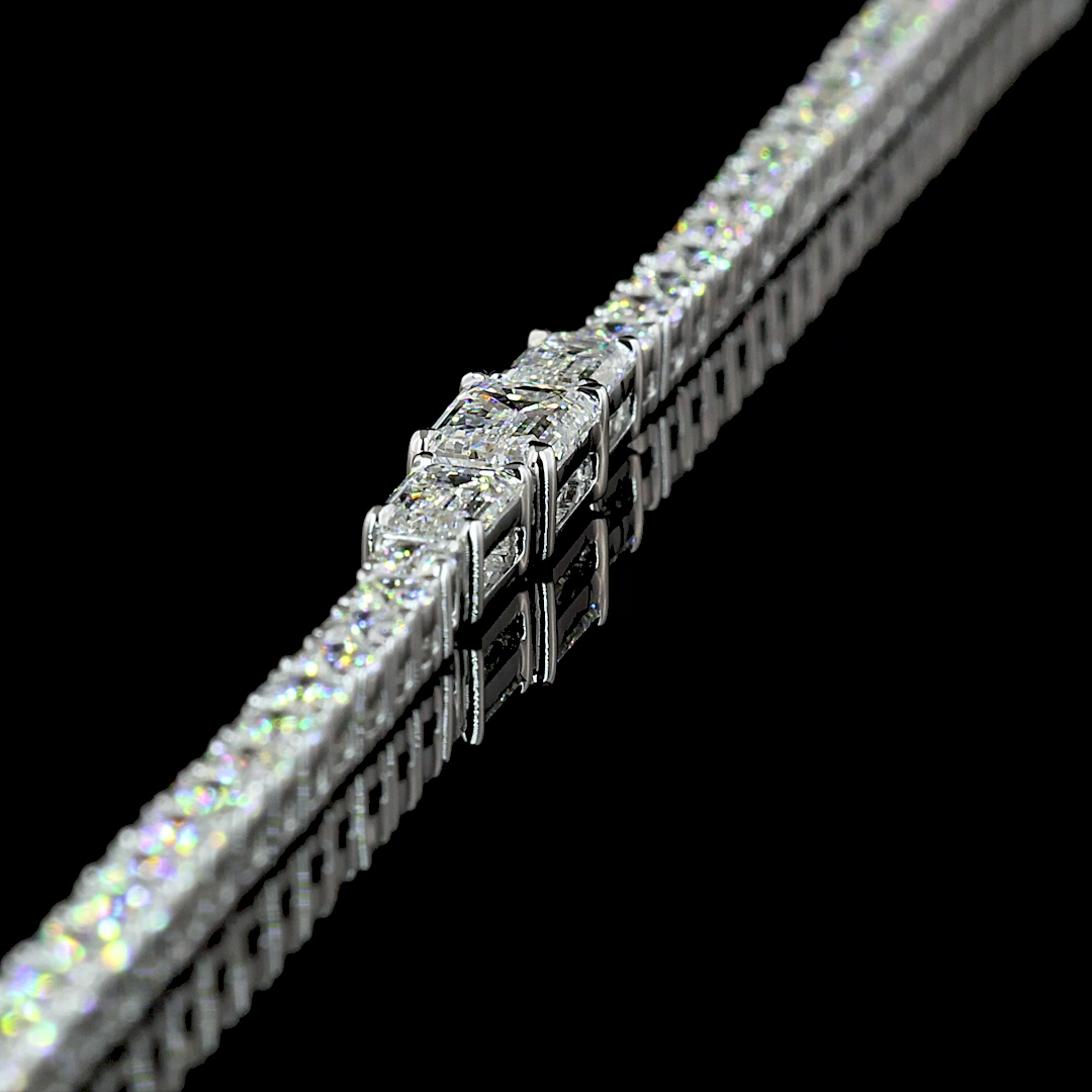 7.5 CT Mixed Shape Lab Grown Diamond Statement Necklace in 14K White Gold – detail — Laura Milman New York