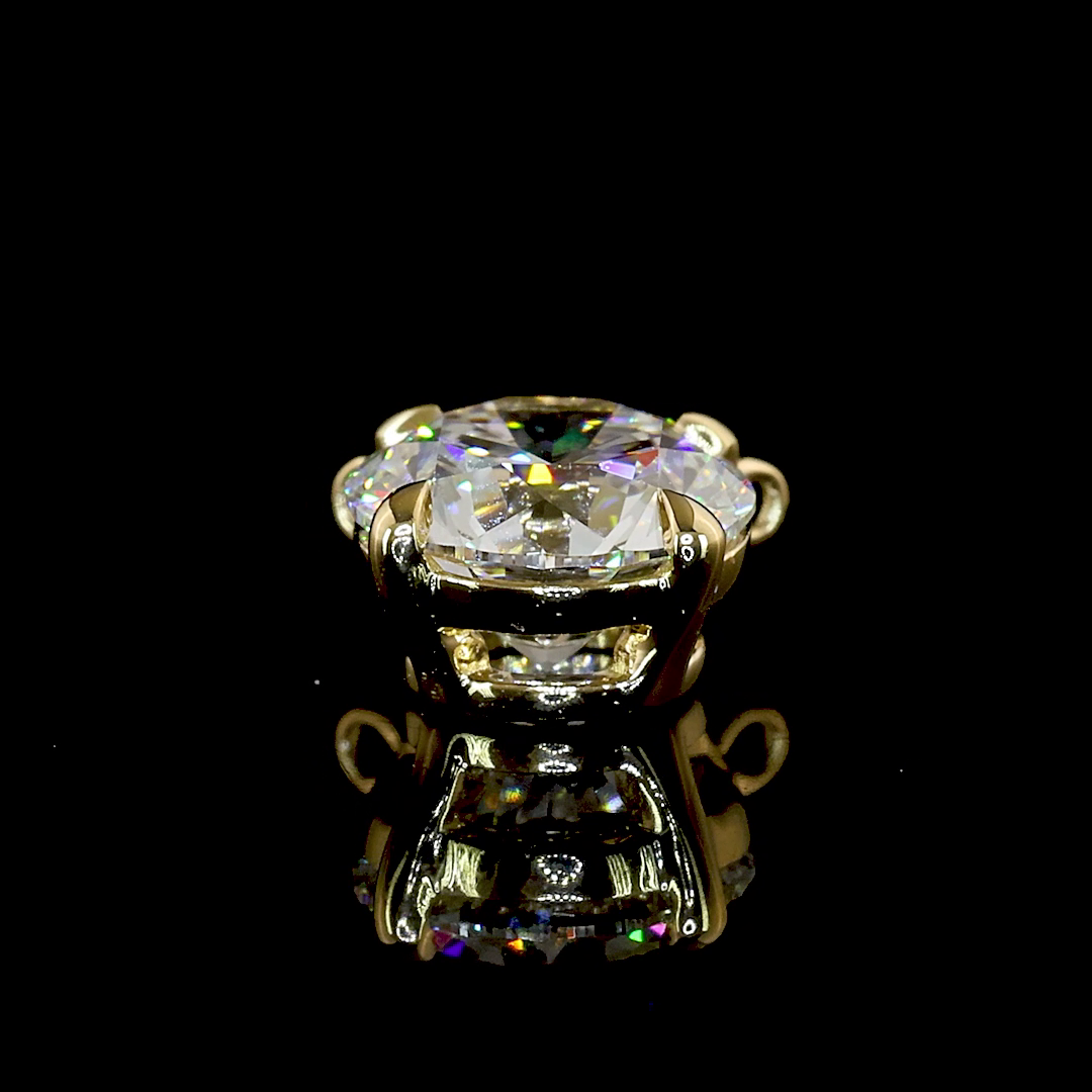Lab-Grown Round Diamond Solitaire Pendant — Prong — 1.04 ct 14K YELLOW GOLD — Laura Milman New York