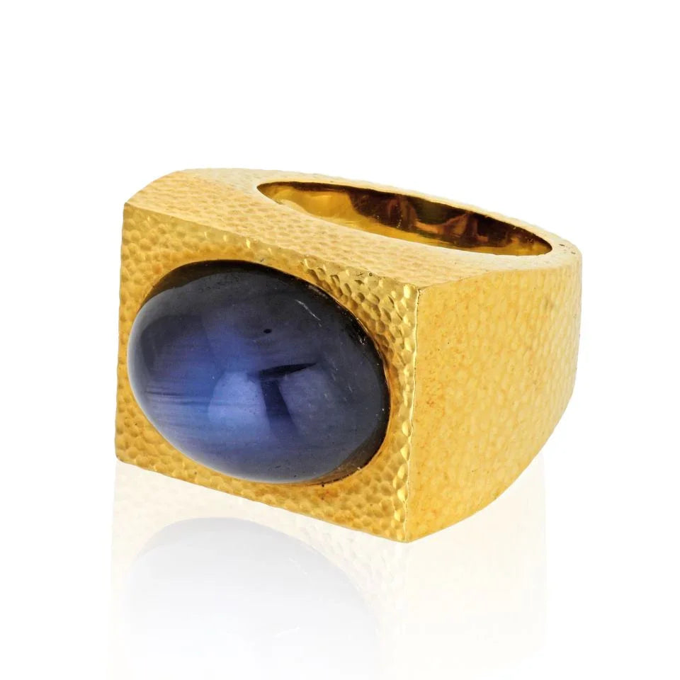 David Webb Hammered F 18K Yellow Gold Star Sapphire Ring — view 2 — Laura Milman New York