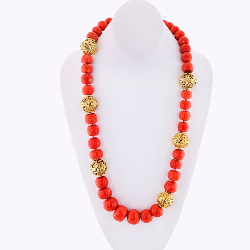 David Webb Coral 18K Yellow Gold Large Coral Balls String Circa 1960s Necklace — Laura Milman New York