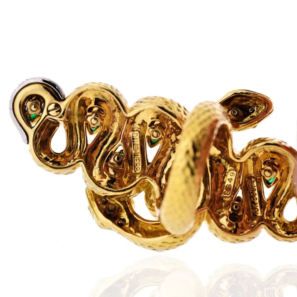 David Webb Kingdom 18K Yellow Gold Two Snakes, Emeralds, Diamonds, Interlocking Ring — view 5 — Laura Milman New York