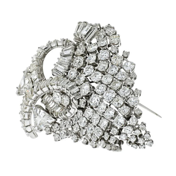 David Webb 1960's Impressive 25 Carat Diamond Cluster Brooch — view 2