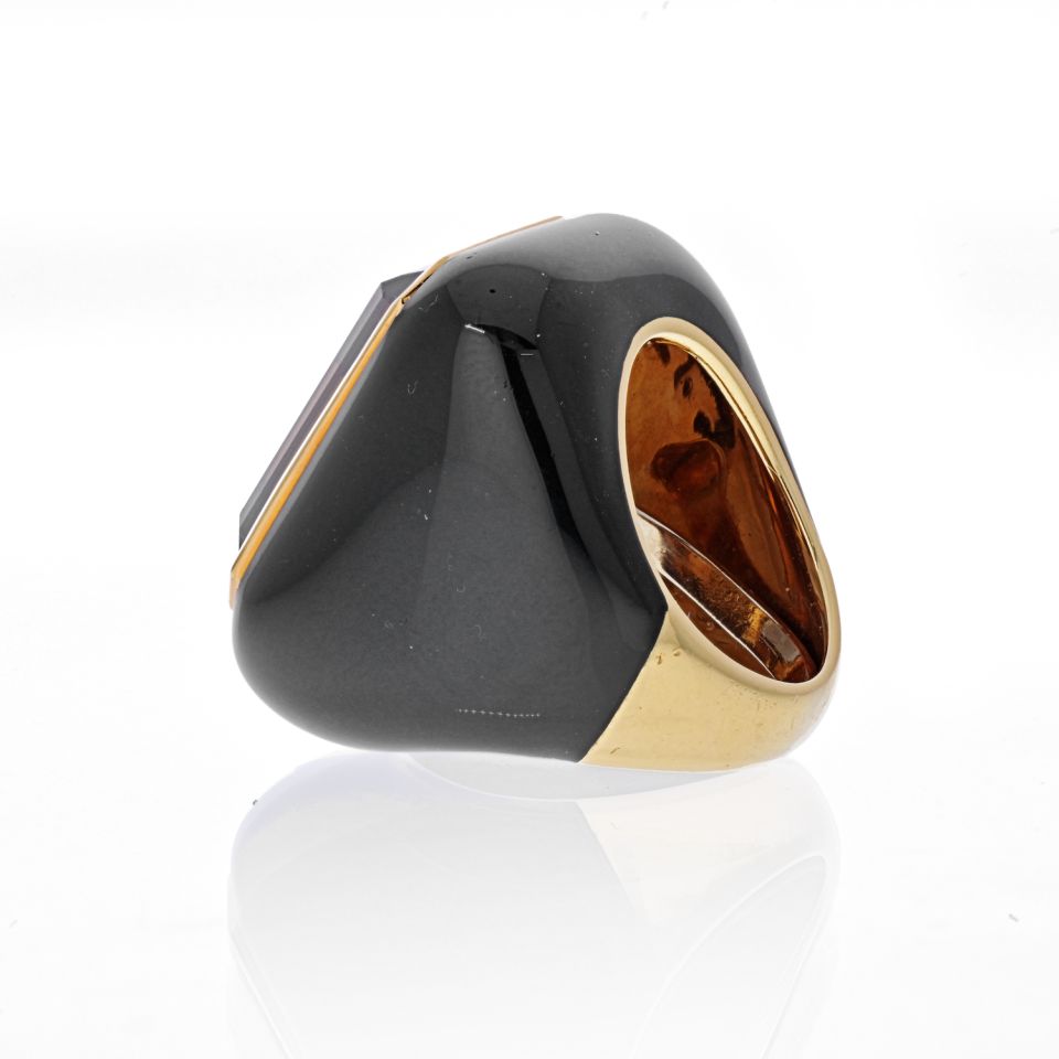 David Webb Estate Ring 18K Yellow Gold