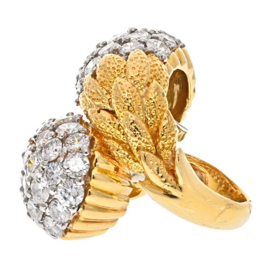 David Webb Estate Ring 18K White Gold and Platinum 9.5 cts Diamond