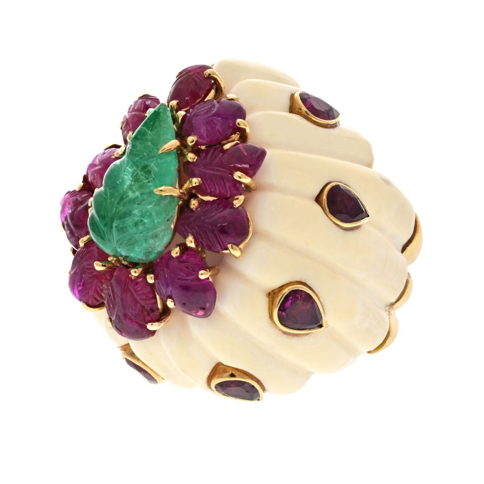 David Webb Estate Ring 18K Yellow Gold