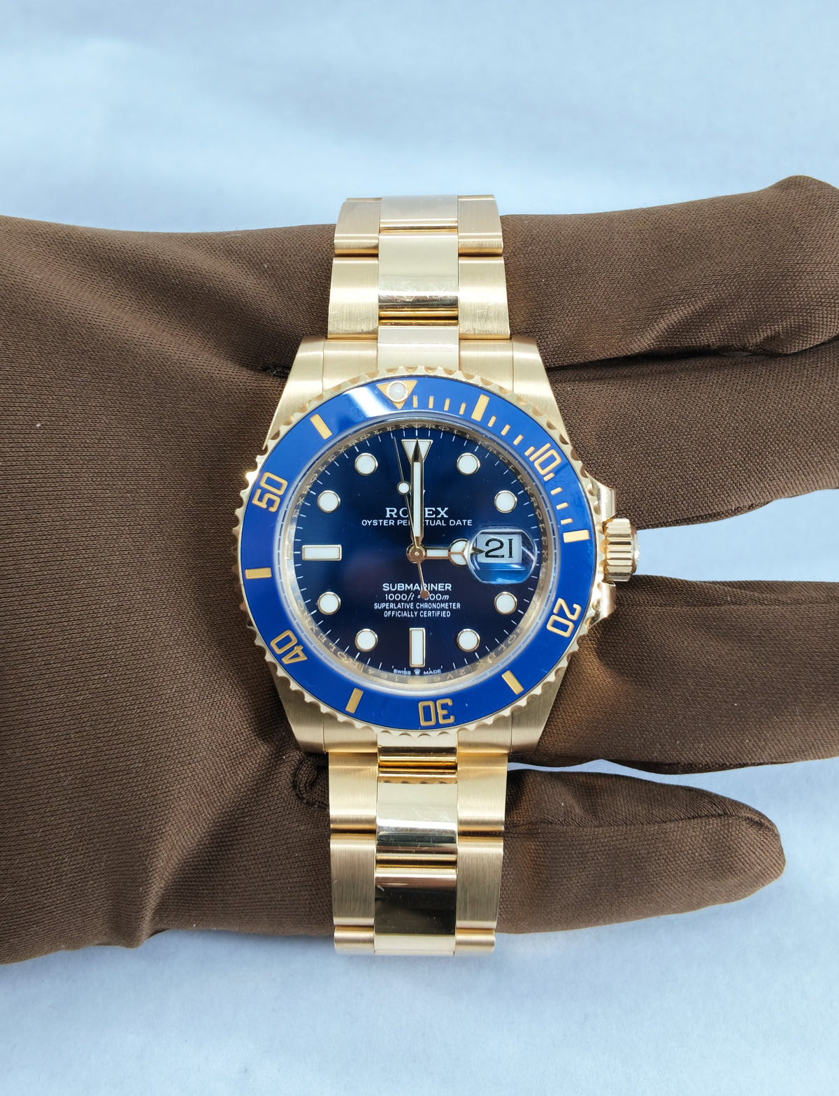 Pre-Owned Rolex Submariner Date 126618LB — Laura Milman New York