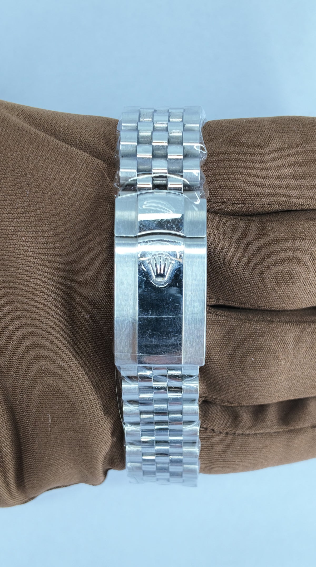 Pre-Owned Rolex Datejust 126334 — view 3 — Laura Milman New York