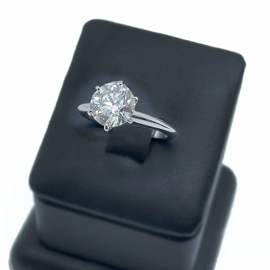 Round Diamond (Clarity Enhanced) Engagement Ring - Laura Milman New York