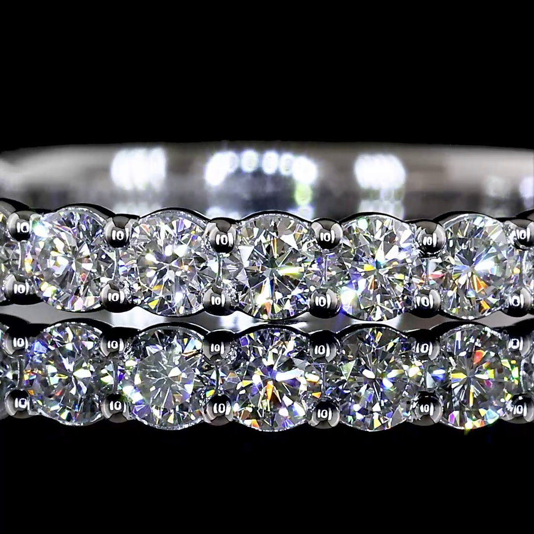 Laura Milman New York round diamond three-quarter band in white gold, 14K reference, view 2