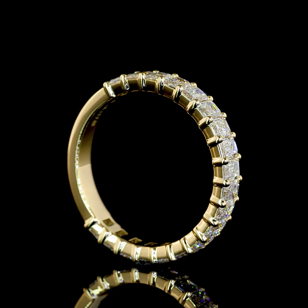 Laura Milman New York emerald diamond three-quarter band in yellow gold, 14K reference, view 3
