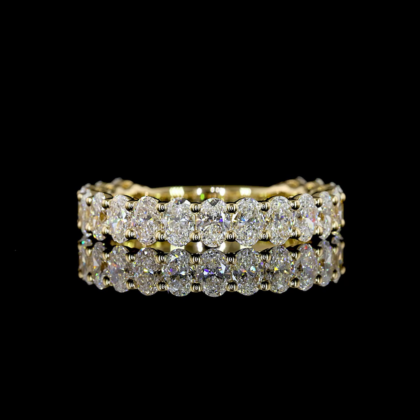 Laura Milman New York oval diamond three-quarter band in yellow gold, 14K reference, view 1