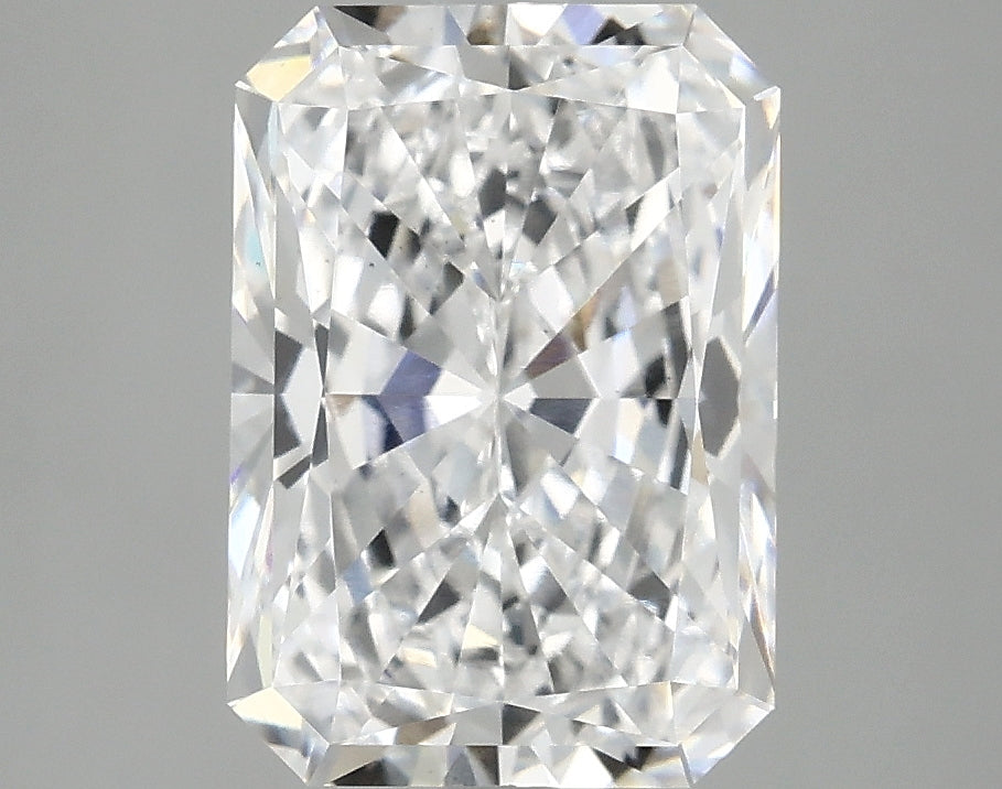 3.1ct Radiant, D VS1 — IGI