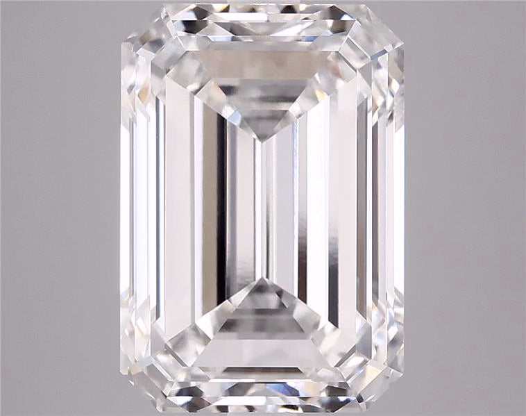 2.5ct Emerald, F VS1 — IGI