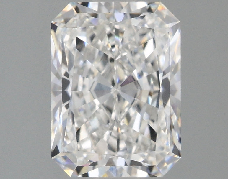 2.9ct Radiant, D VS1 — IGI