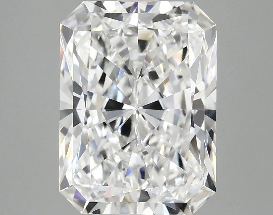 3.17ct Radiant, D VVS2 — IGI