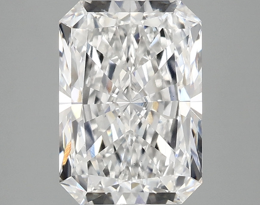 3.02ct Radiant, E VS1 — IGI