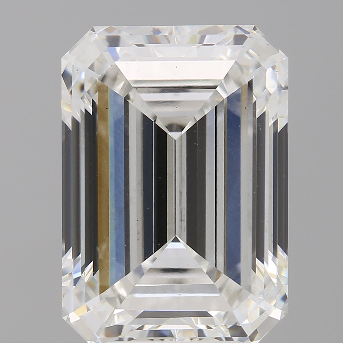 6.57ct Emerald, E VS1 — IGI