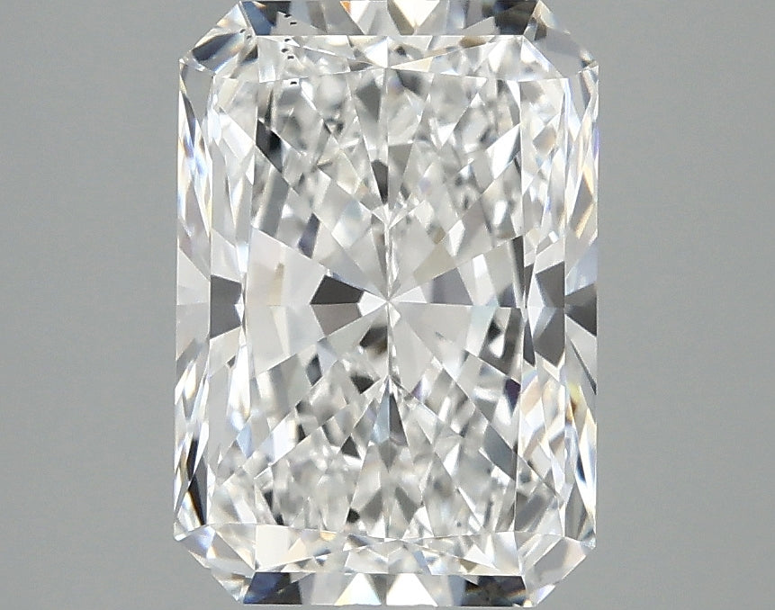 2.92ct Radiant, E VS2 — IGI