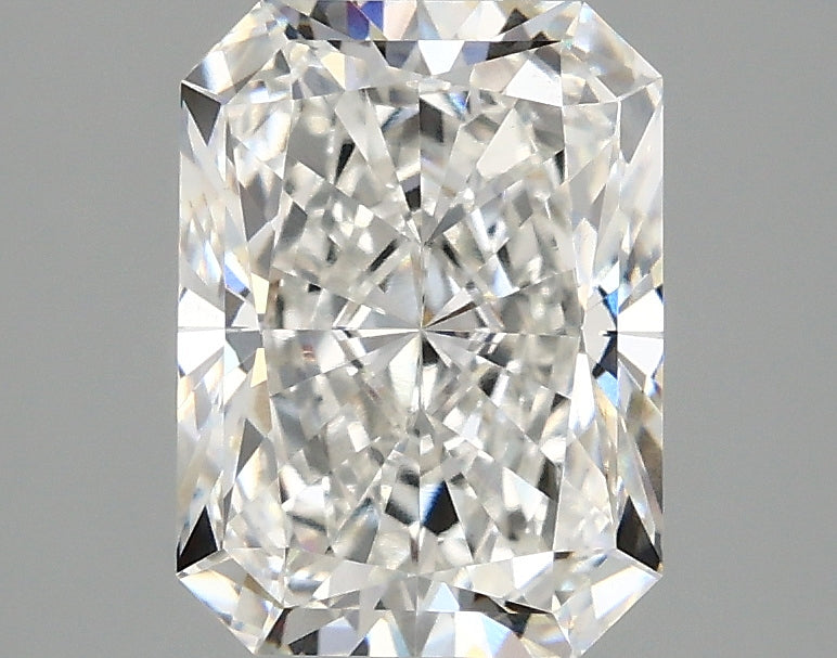 2.39ct Radiant, E VVS2 — IGI