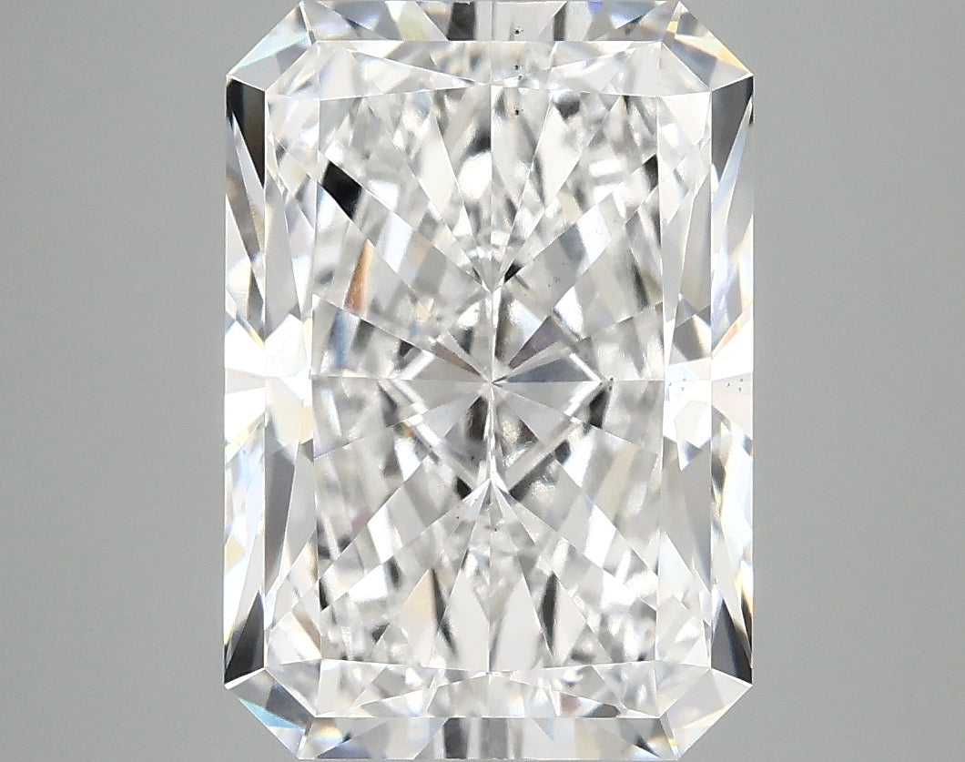 5.48ct Radiant Lab-Grown Diamond — E VS2, IGI Certified