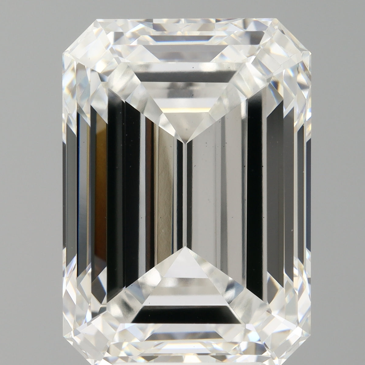 7.04ct Emerald, E VS2 — IGI