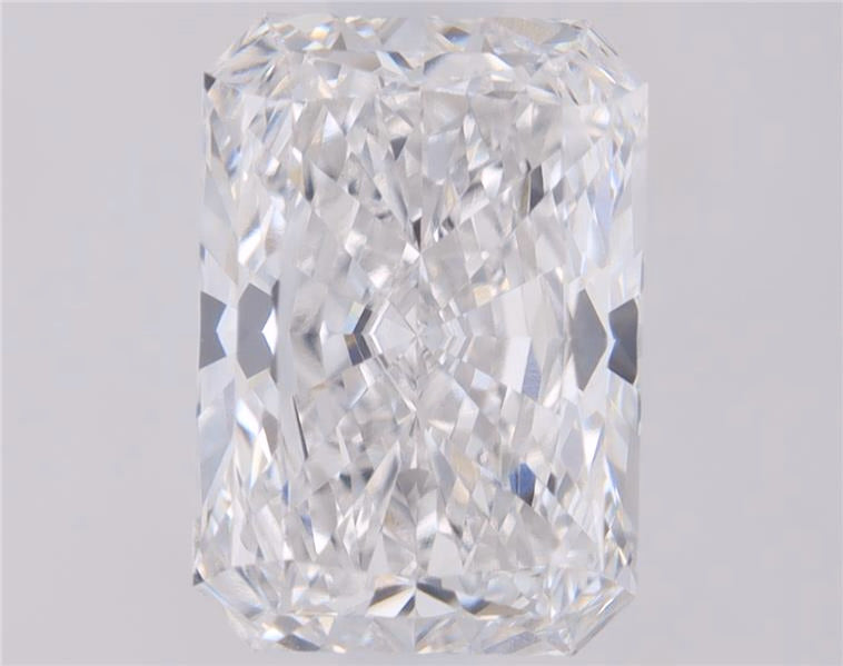 2.04ct Radiant, E VVS2 — IGI