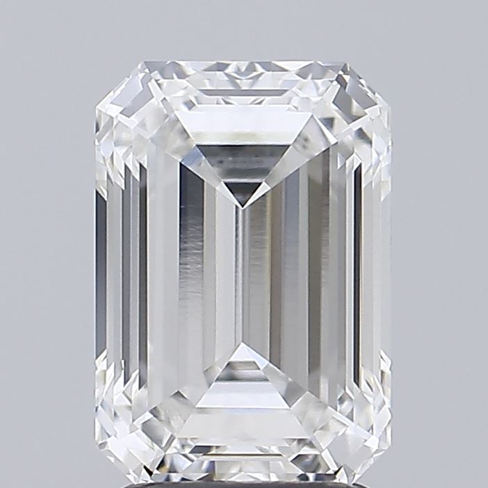 2.6ct Emerald, F VVS1 — IGI