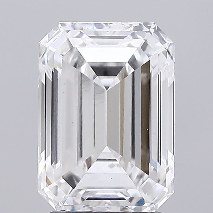 2.6ct Emerald, E VS1 — IGI