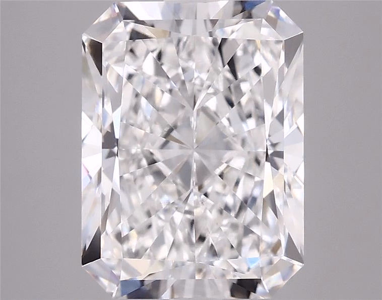 3.09ct Radiant, F VS2 — IGI
