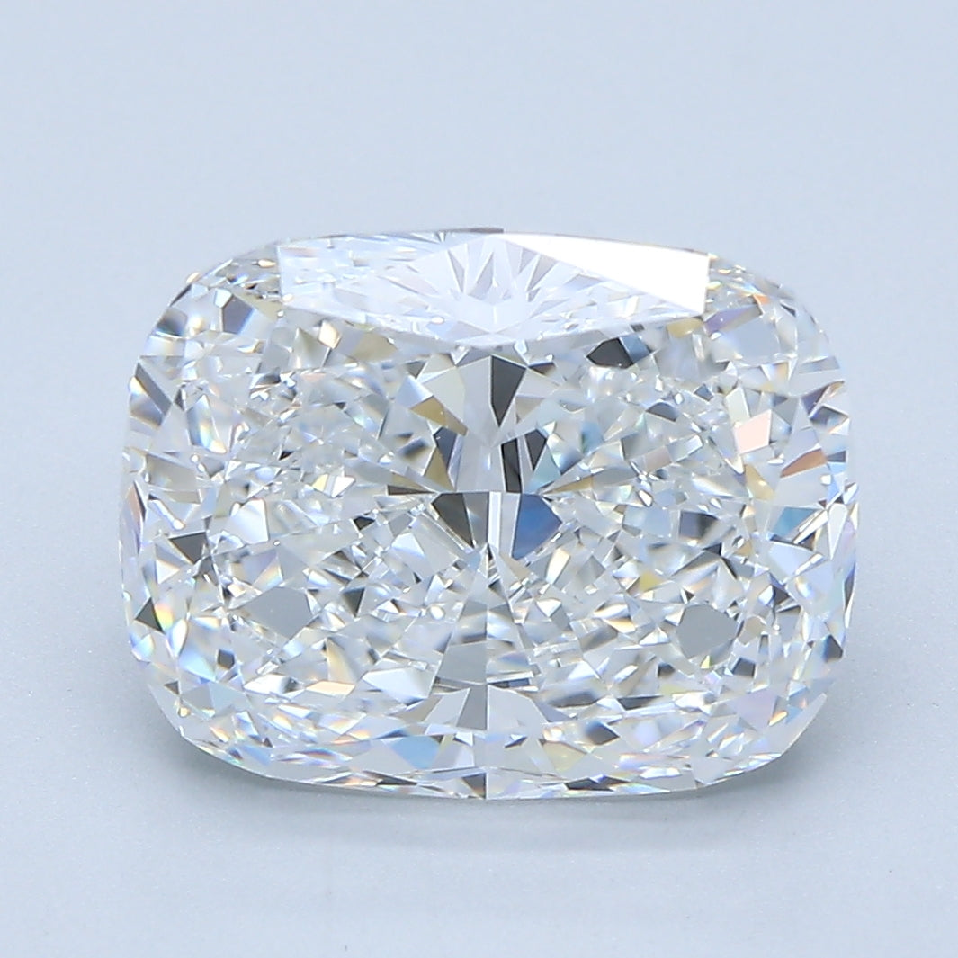 5.08ct CUSHION, E VVS2 — GIA — Laura Milman New York