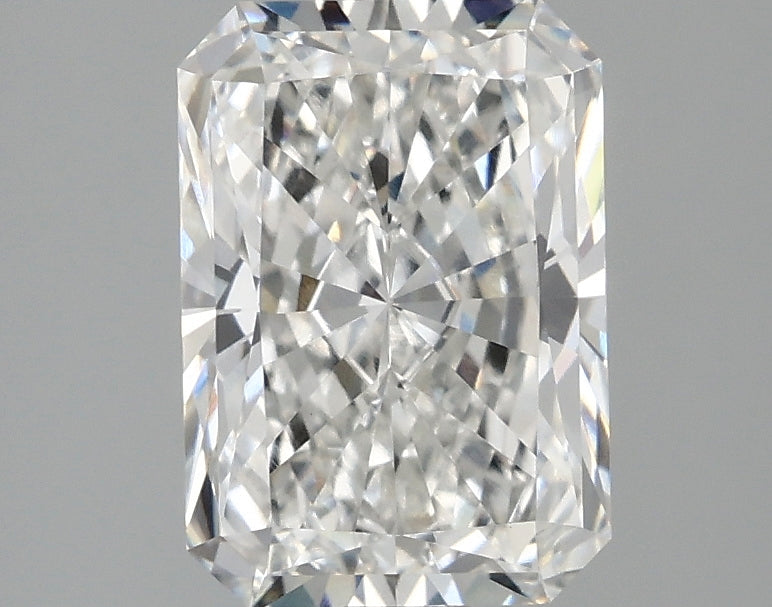 2.09ct Radiant, F VVS2 — IGI