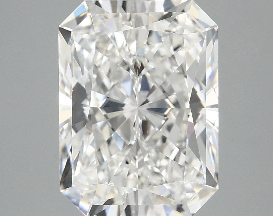 3.78ct Radiant, F VS1 — IGI