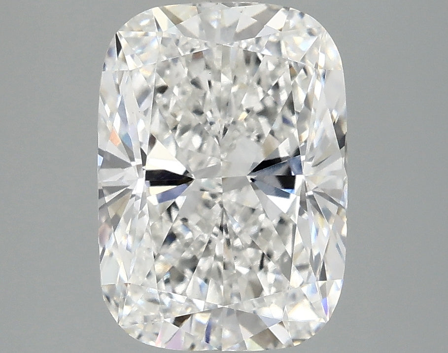 3.03ct Cushion, E VVS2 — IGI