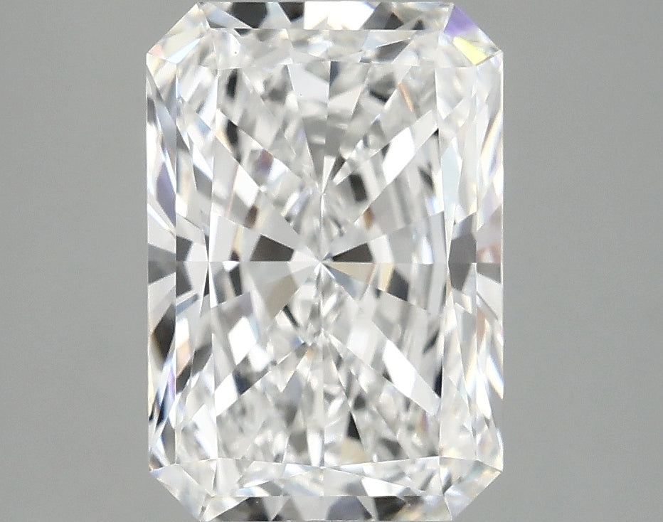 3.47ct Radiant, D VVS2 — IGI