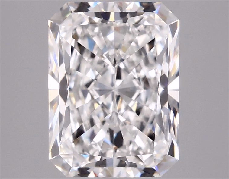 3.42ct Radiant, F VS2 — IGI