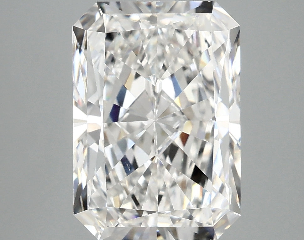 3.92ct Radiant Lab-Grown Diamond — F VS1, IGI Certified