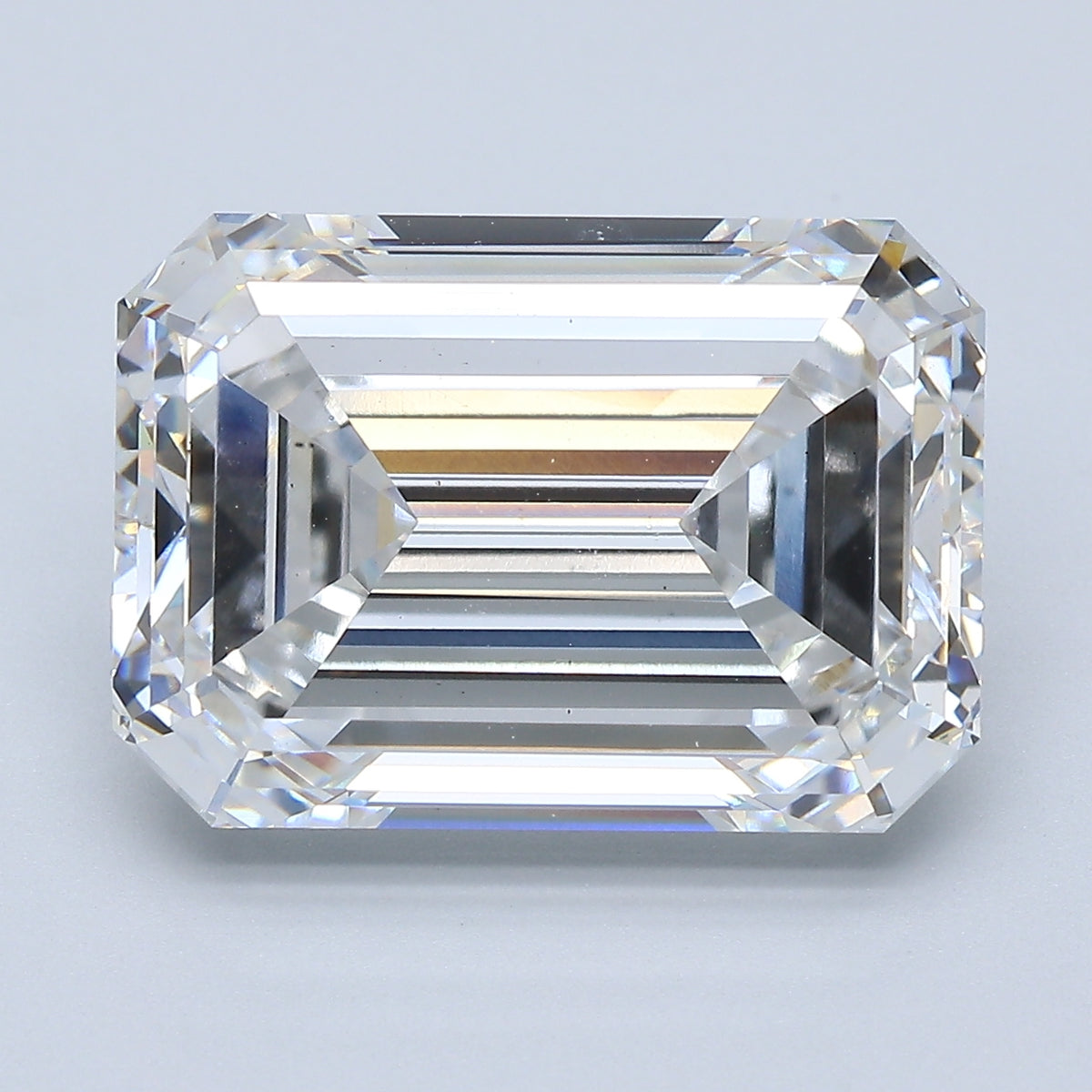 10.08ct Emerald, E VS2 — IGI