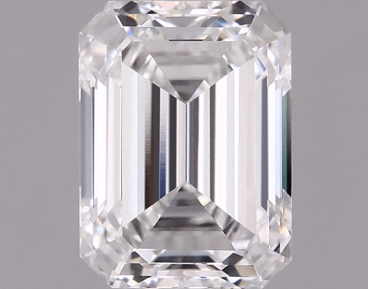 2.42ct Emerald, E VVS2 — IGI